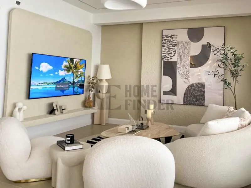 Luxury 2 Bedroom Apartment for Sale in Mina Azizi, Palm Jumeirah, Dubai